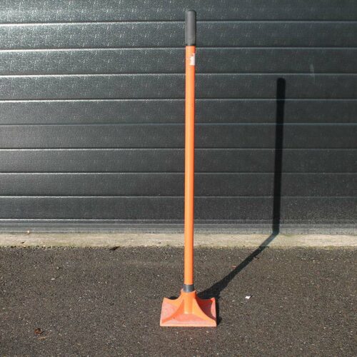 Handaandammer of stampvoet