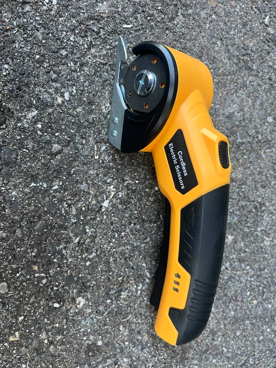 Tapijt, stof en kunstgras snijder