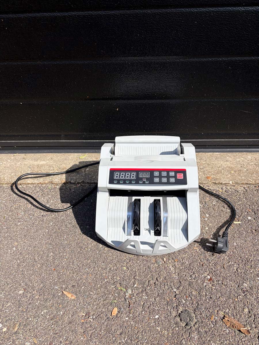 Geldtelmachine